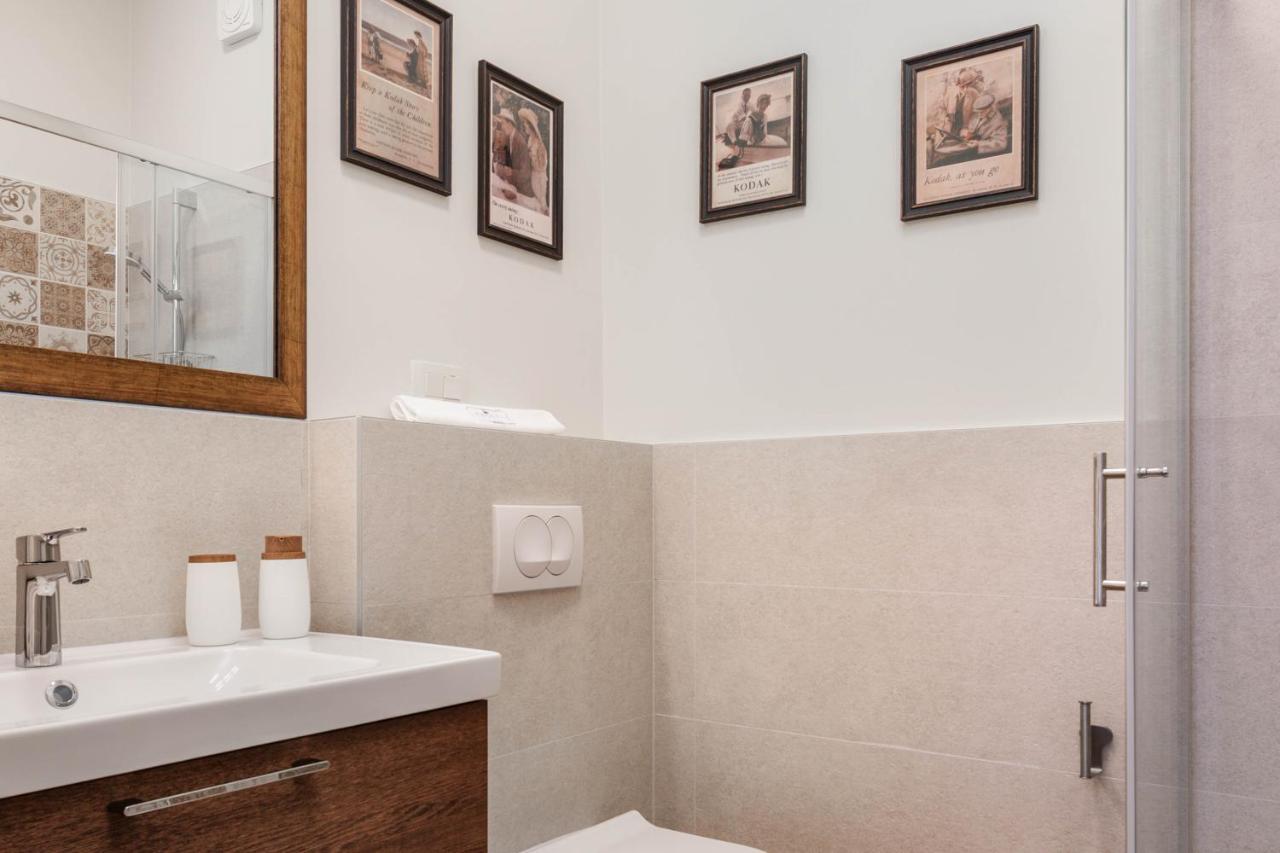 Photel Studio Apartments Crikvenica Eksteriør billede