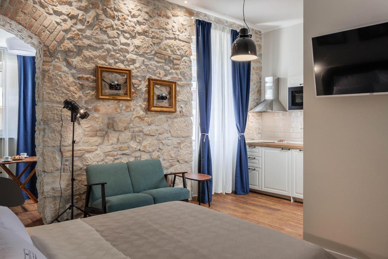 Photel Studio Apartments Crikvenica Eksteriør billede
