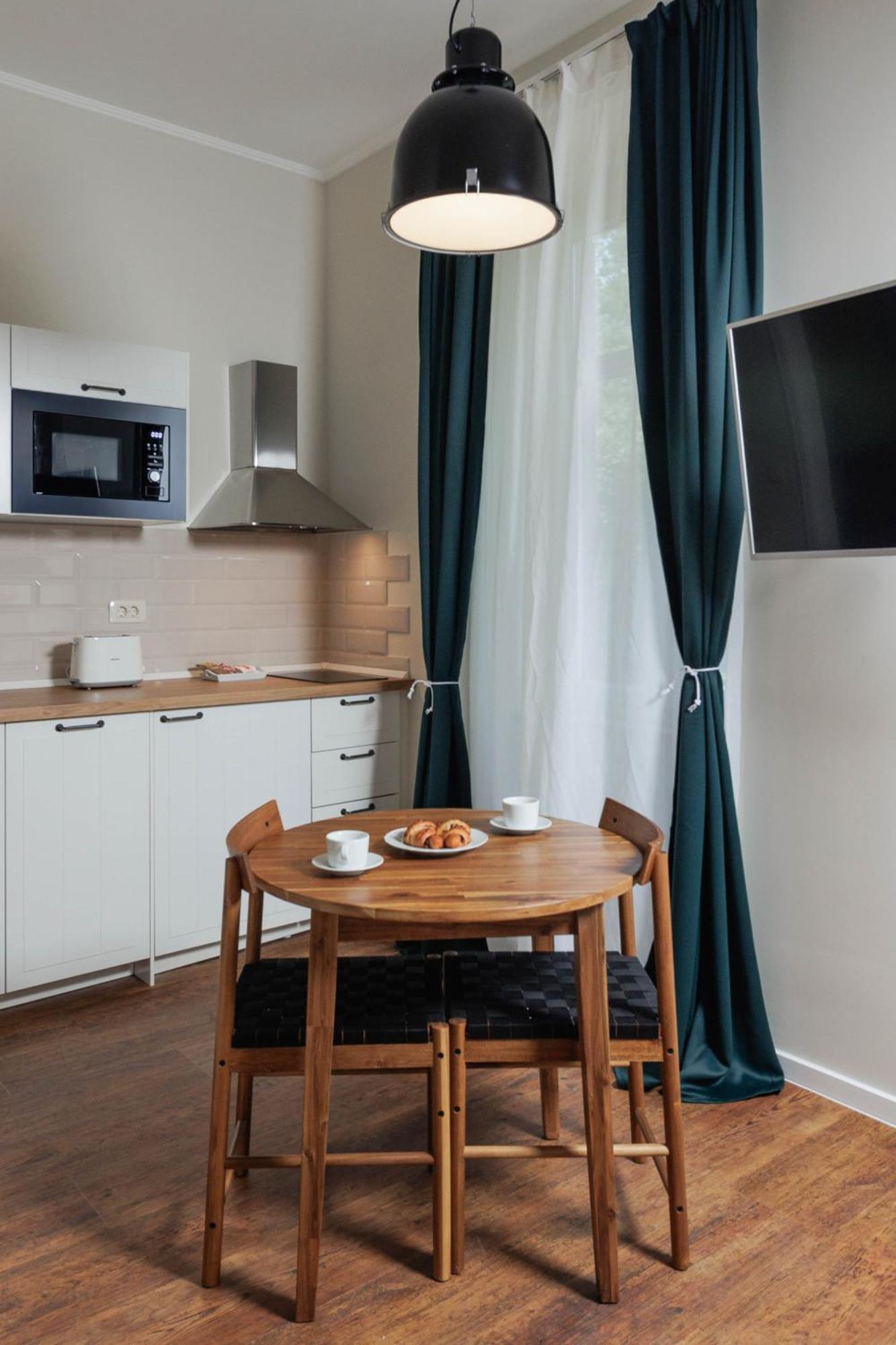 Photel Studio Apartments Crikvenica Eksteriør billede