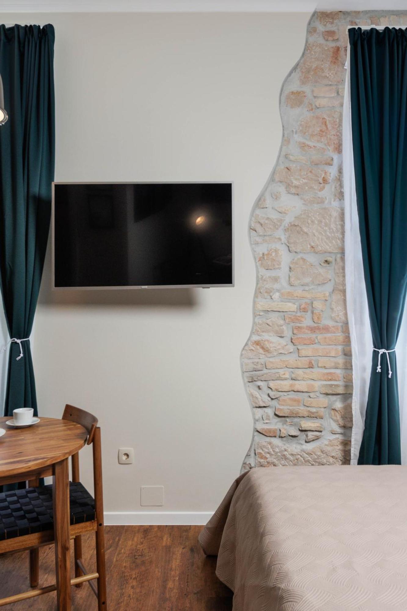 Photel Studio Apartments Crikvenica Eksteriør billede